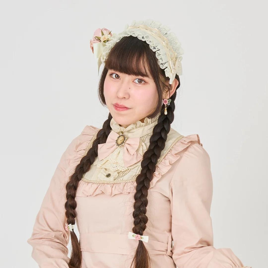 常盤 まりな